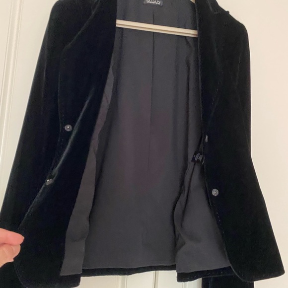 TAHARI BLACK SINGLE BREASTED VELVET JACKET Sz L . - Picture 4 of 12